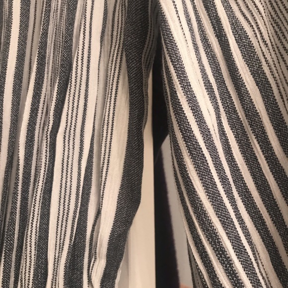 Forever21 sailor blue and white cotton blouse - Picture 2 of 3